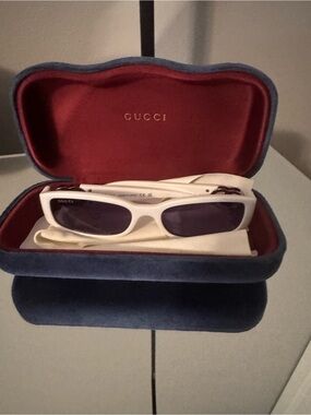 Gucci White Frame Sunglasses with Dark Lenses